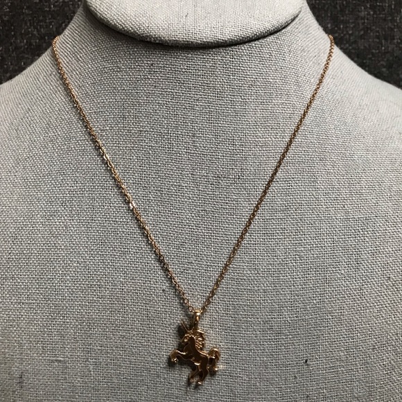 925 Gold Plated Silver Horse Pendant Necklace - Picture 2 of 4